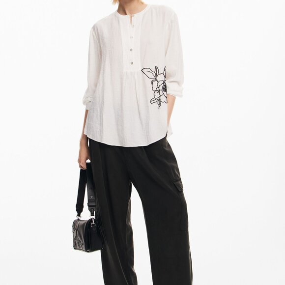 Desigual Embroidered Flower Blouse - Picture 5 of 16